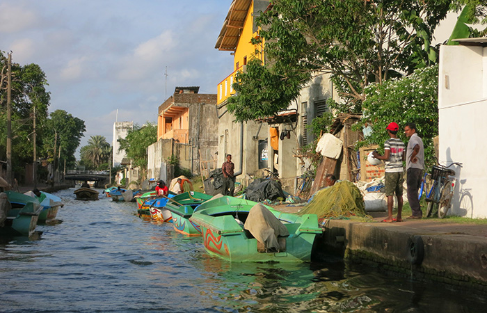 Negombo Hamilton Canal and Maha Oya River Boat Trip