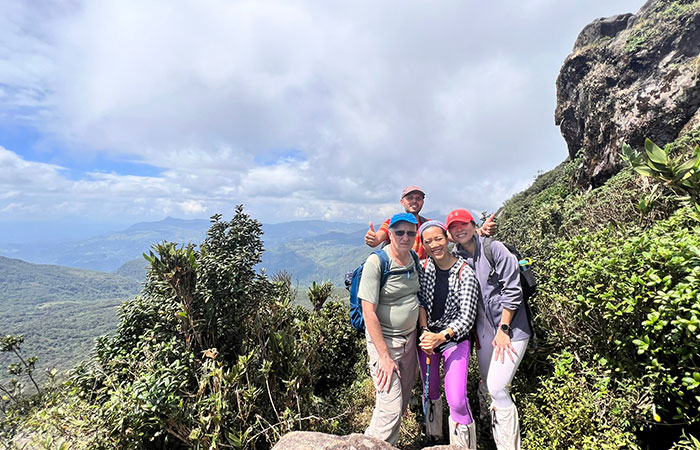 Knuckles Mountains High Peak Day Trekking Tour